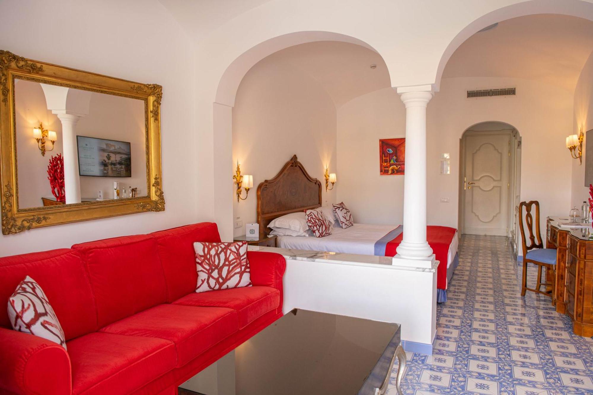 Grand Hotel La Favorita Sorrento Bagian luar foto
